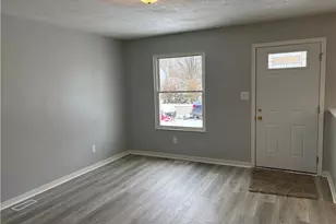 2714 Ontario Ave, Dayton, OH 45414 - Photo 4