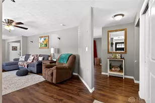 2317 Barnett Dr, Bellbrook, OH 45305 - Photo 8