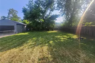 42 Swallow Dr, Dayton, OH 45415 - Photo 18