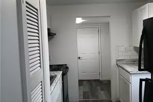 42 Swallow Dr, Dayton, OH 45415 - Photo 6