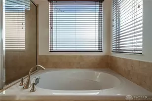 6741 Stovali Dr, Huber Heights, OH 45424 - Photo 30