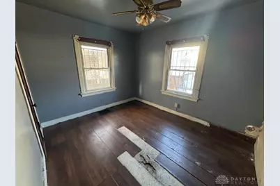1727 W Riverview Avenue, Dayton, OH 45402 - Photo 6
