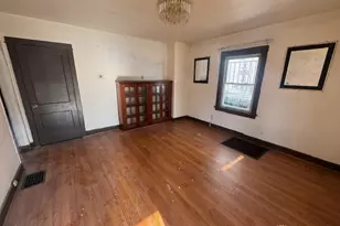 1727 W Riverview Ave, Dayton, OH 45402 - Photo 2