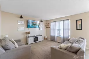 6705 Serrell Ln, Dayton, OH 45424 - Photo 16