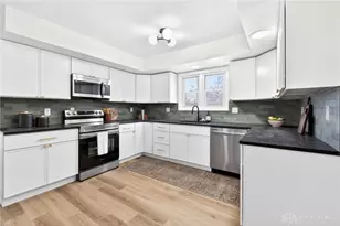 2440 E Possum Rd, Springfield, OH 45502 - Photo 14