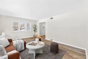 2440 E Possum Rd, Springfield, OH 45502 - Photo 6