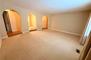 7543 Abraham Ct, Dayton, OH 45414 - Photo 12