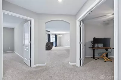 1687 S Golden Clove Bend, Sugarcreek Twp, OH 45459 - Photo 4