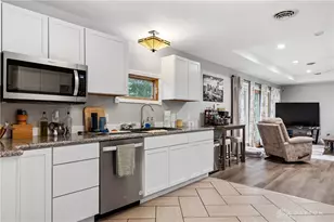 1198 W Social Row Rd, Dayton, OH 45458 - Photo 30