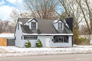 1908 Wilmington Pike, Dayton, OH 45420 - Photo 2