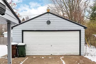 1908 Wilmington Pike, Dayton, OH 45420 - Photo 34