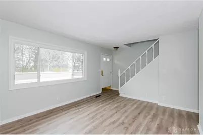 1908 Wilmington Pike, Dayton, OH 45420 - Photo 4