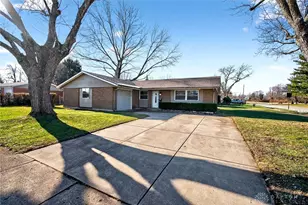 645 Skyles Rd, Englewood, OH 45322 - Photo 1