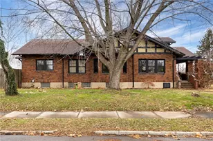 43 Watervliet Ave, Dayton, OH 45420 - Photo 2