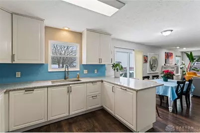 9820 Arlis Lane, Miamisburg, OH 45342 - Photo 8