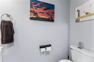 9820 Arlis Ln, Miamisburg, OH 45342 - Photo 18