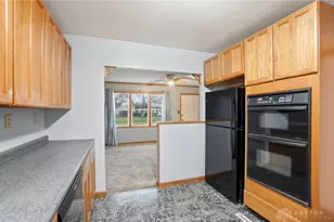 1209 Ringwalt Dr, Dayton, OH 45432 - Photo 20