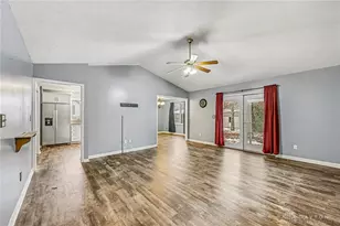 3220 Gardenia Dr, Troy, OH 45373 - Photo 4