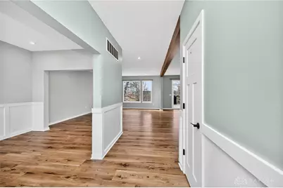 1667 Ardennes Oak Drive, Bellbrook, OH 45305 - Photo 8