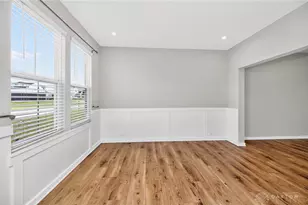 1667 Ardennes Oak Dr, Bellbrook, OH 45305 - Photo 12