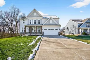 1667 Ardennes Oak Dr, Bellbrook, OH 45305 - Photo 4