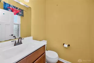 1667 Ardennes Oak Dr, Bellbrook, OH 45305 - Photo 10