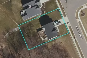 1667 Ardennes Oak Dr, Bellbrook, OH 45305 - Photo 2