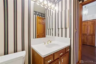 1360 Yankee Vineyards, Dayton, OH 45458 - Photo 54