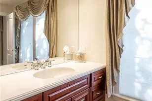 1569 Tulipwoods Cir, Washington Twp, OH 45459 - Photo 54