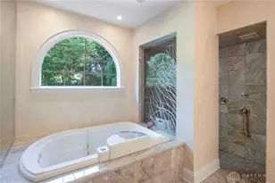 1569 Tulipwoods Cir, Washington Twp, OH 45459 - Photo 34