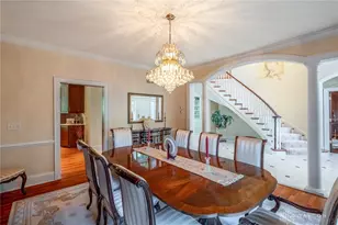 1569 Tulipwoods Cir, Washington Twp, OH 45459 - Photo 6