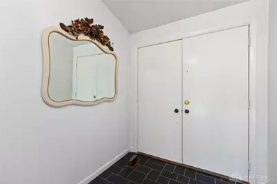 978 Marycrest Lane, Dayton, OH 45429 - Photo 6