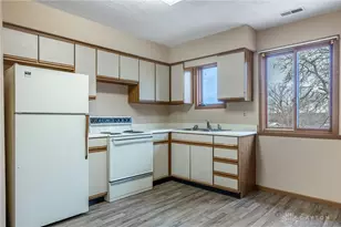 160 N 4th St, Waynesville, OH 45068 - Photo 6