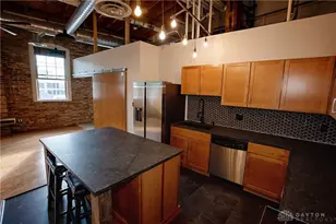 434 E 1st St, Dayton, OH 45402 - Photo 6