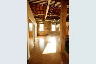 434 E 1st Street, Dayton, OH 45402 - Photo 2