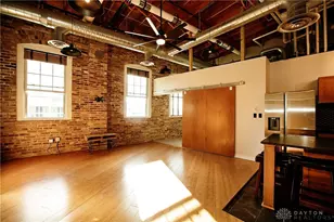 434 E 1st St, Dayton, OH 45402 - Photo 1