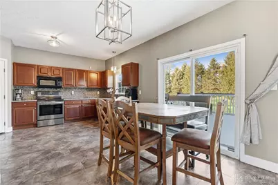 573 Wildlife Court, Fairborn, OH 45324 - Photo 8