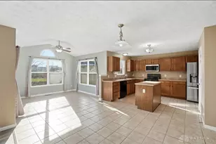 6906 Buell Ln, Dayton, OH 45424 - Photo 12