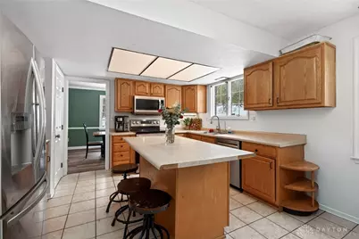 6645 Yankee Street, Washington Twp, OH 45459 - Photo 14