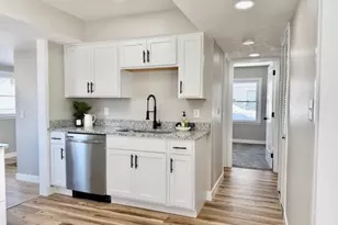 4217 Reading Rd, Dayton, OH 45420 - Photo 8