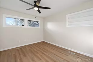 511 S Hayden Ave, Dayton, OH 45431 - Photo 16