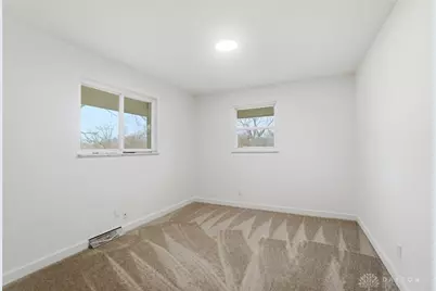 2629 N Emerald Drive, Dayton, OH 45431 - Photo 38