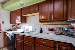 1605 Harvard Blvd, Dayton, OH 45406 - Photo 12