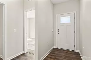 2912 Hoying Dr, Troy, OH 45373 - Photo 6