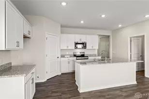 2912 Hoying Dr, Troy, OH 45373 - Photo 16