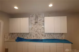 10084 Gully Pass Dr, Dayton, OH 45458 - Photo 10