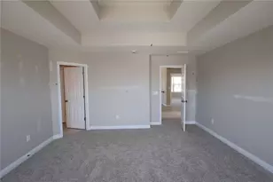 10084 Gully Pass Dr, Washington Twp, OH 45458 - Photo 12