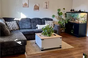 519 Walnut St, Greenville, OH 45331 - Photo 2