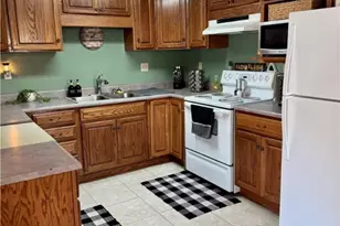 519 Walnut St, Greenville, OH 45331 - Photo 6