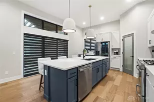 9363 Rochelle Ln, Clearcreek Twp, OH 45458 - Photo 18